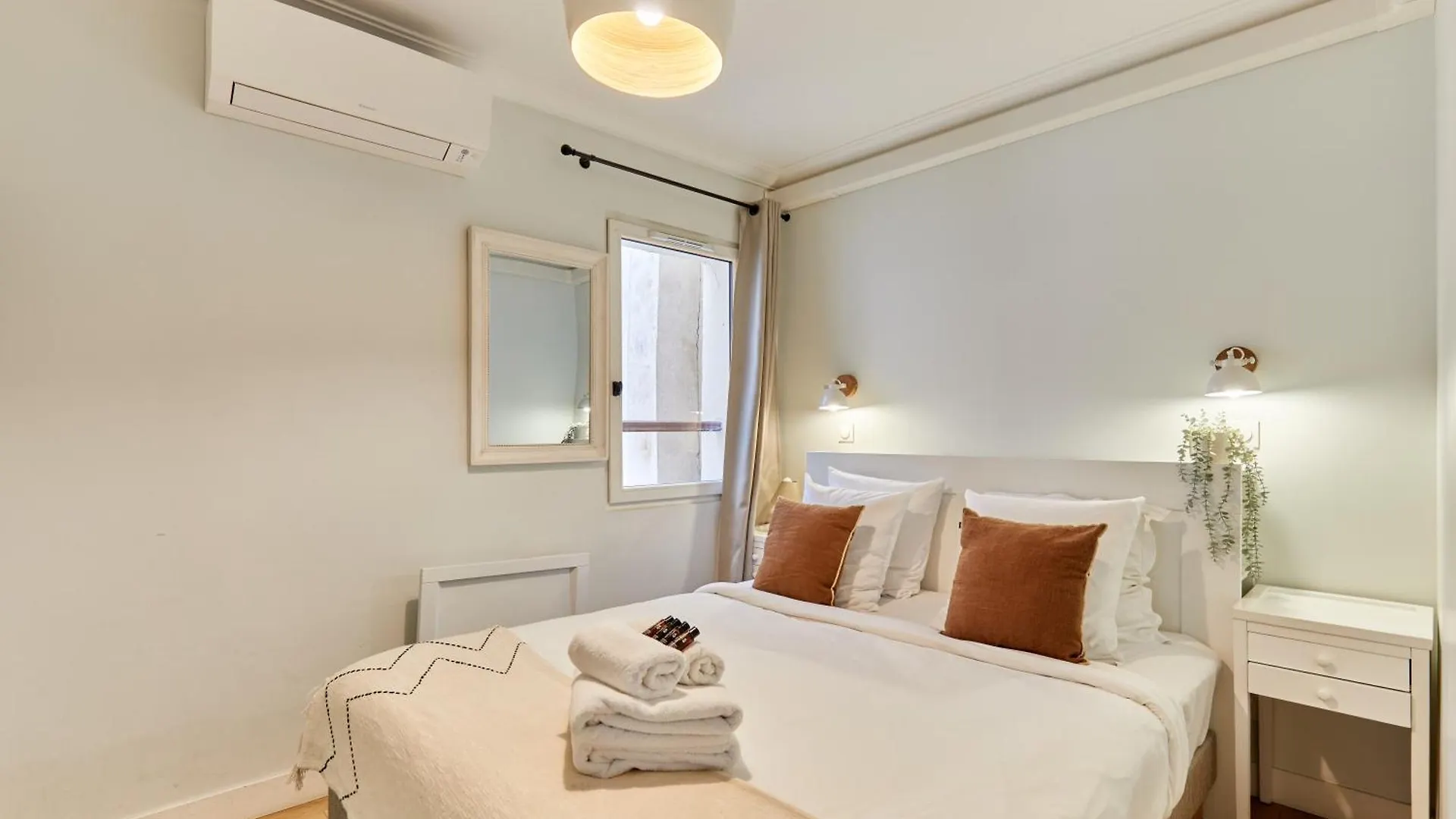 Apartment Residence Grands Boulevards By Studio Prestige Paris