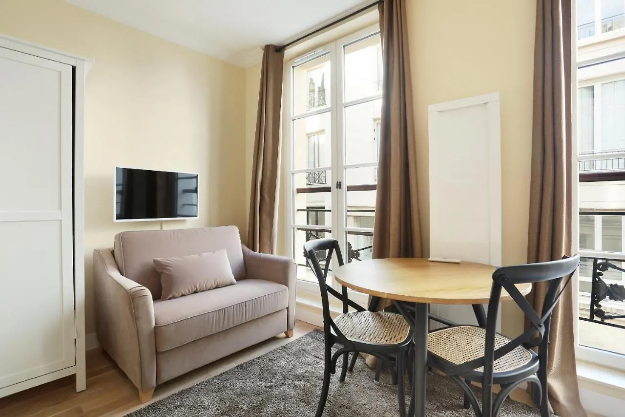 Apartment Residence Grands Boulevards By Studio Prestige Paris