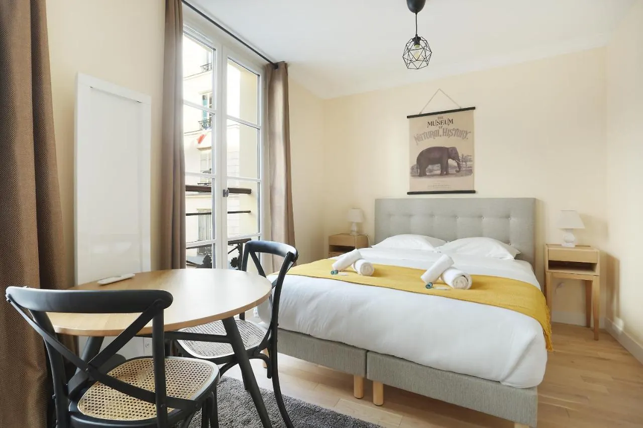 Residence Grands Boulevards By Studio Prestige Paris
